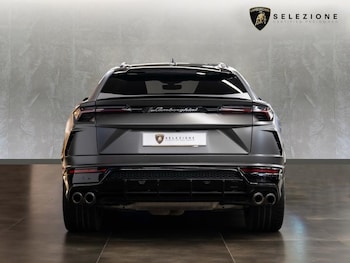 Used Lamborghini Urus 2022 for sale - 76716428: Photo