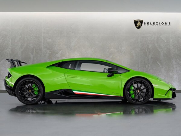 Used Lamborghini Huracan 2018 for sale - 75627456: Photo 2