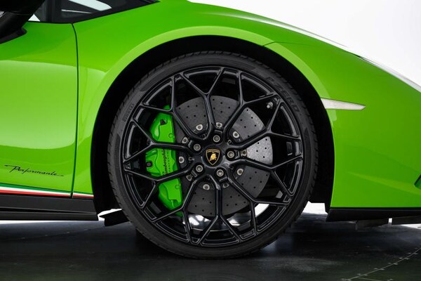 Used Lamborghini Huracan 2018 for sale - 75627456: Photo 9