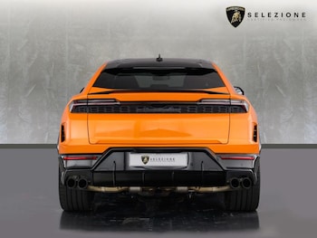 Used Lamborghini Urus 2025 for sale - 76038247: Photo