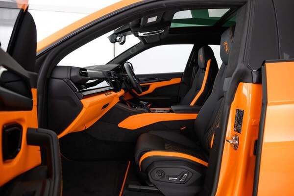 Used Lamborghini Urus 2025 for sale - 76038247: Photo 6