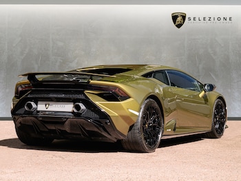 Used Lamborghini Huracan 2024 for sale - 78593153: Photo