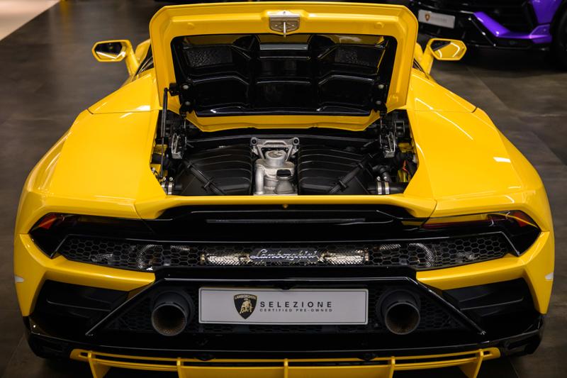 Used Lamborghini Huracan 2023 for sale - 77301128: Photo 17