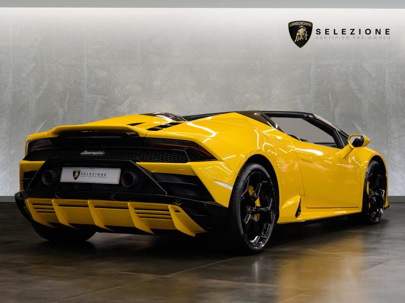 Used Lamborghini Huracan 2023 for sale - 77301128: Photo 3