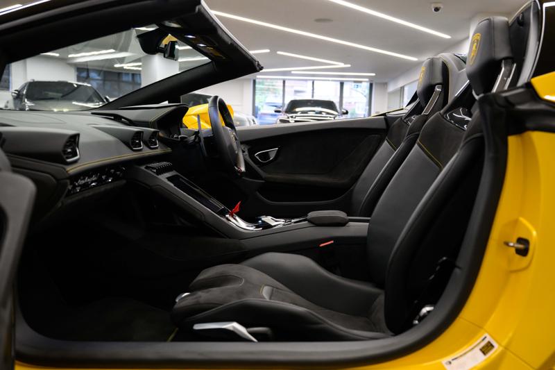 Used Lamborghini Huracan 2023 for sale - 77301128: Photo 6