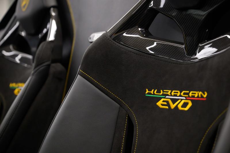 Used Lamborghini Huracan 2023 for sale - 77301128: Photo 8