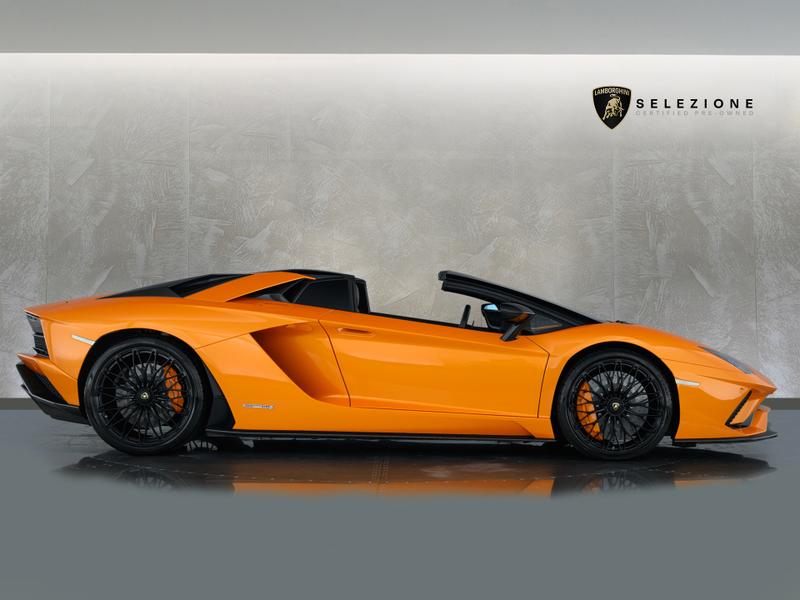 Used Lamborghini Aventador 2018 for sale - 76433926: Photo 2