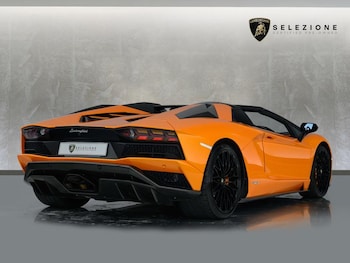 Used Lamborghini Aventador 2018 for sale - 76433926: Photo