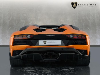 Used Lamborghini Aventador 2018 for sale - 76433926: Photo