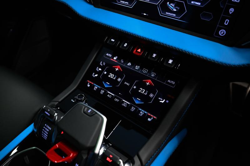 Used Lamborghini Urus 2025 for sale - 77406980: Photo 11