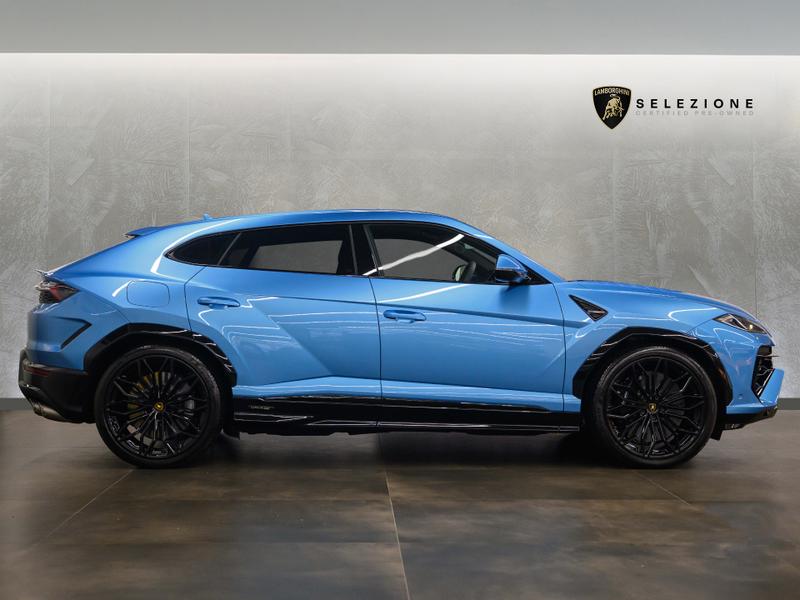Used Lamborghini Urus 2025 for sale - 77406980: Photo 2