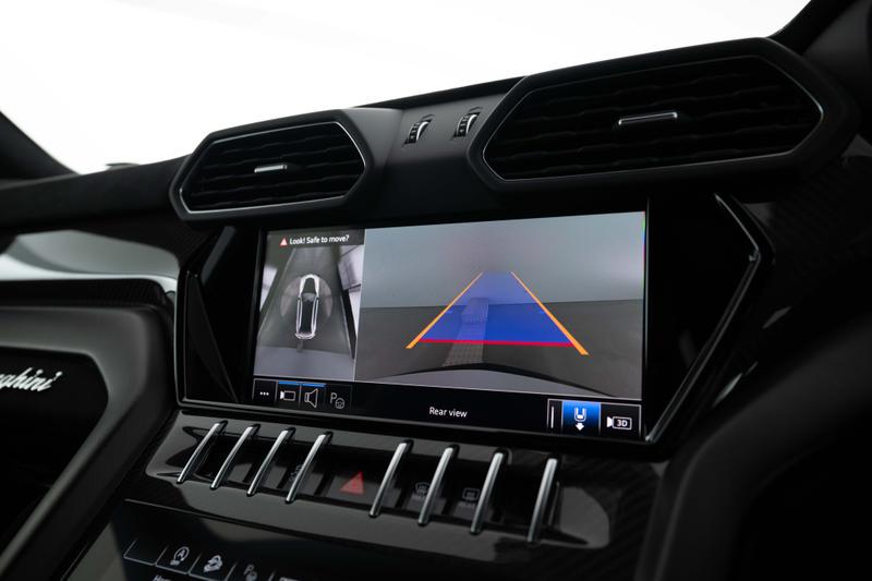 Used Lamborghini Urus 2025 for sale - 77718614: Photo 14