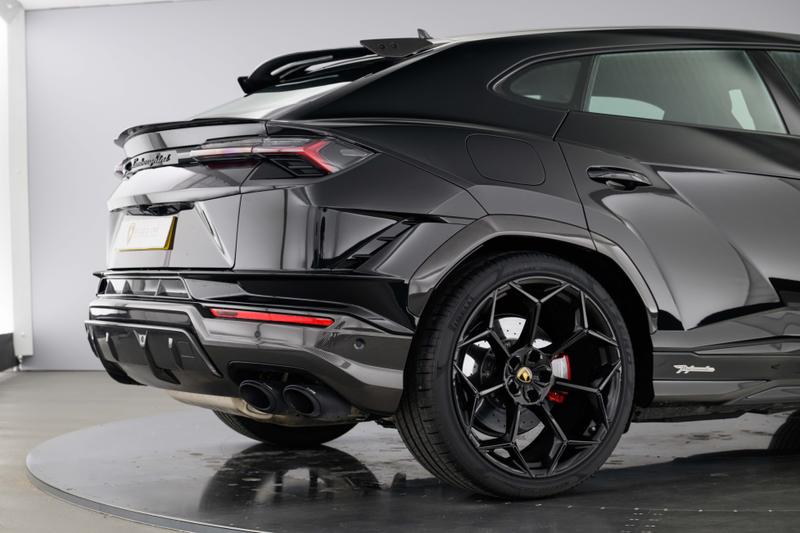 Used Lamborghini Urus 2025 for sale - 78042775: Photo 19