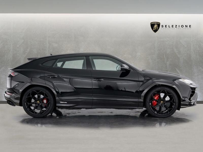 Used Lamborghini Urus 2025 for sale - 78042775: Photo 2
