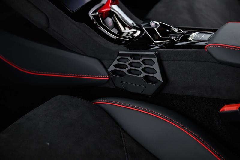 Used Lamborghini Huracan 2024 for sale - 76684979: Photo 8