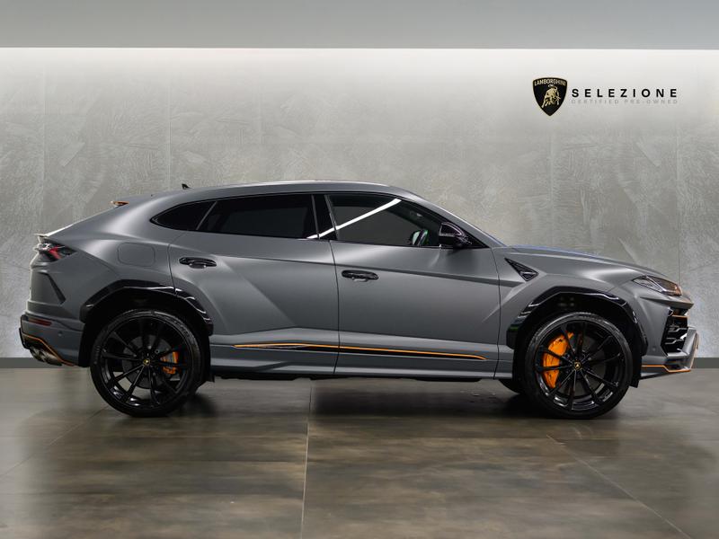 Used Lamborghini Urus 2022 for sale - 76286917: Photo 3