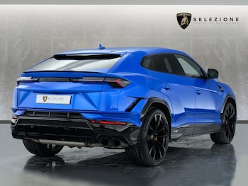 Used Lamborghini Urus 2024 for sale - 77148150: Photo