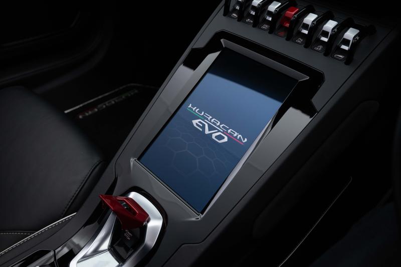 Used Lamborghini Huracan 2021 for sale - 77746767: Photo 10