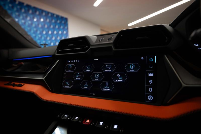 Used Lamborghini Urus 2025 for sale - 76568665: Photo 14