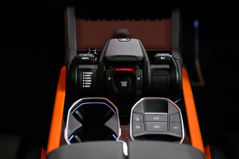 Used Lamborghini Urus 2025 for sale - 76568665: Photo 18