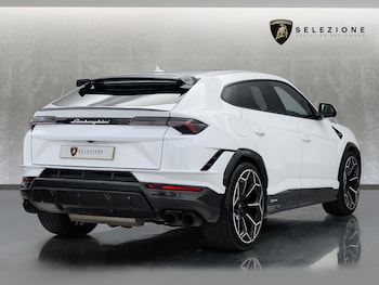 Used Lamborghini Urus 2024 for sale - 79600676: Photo