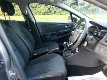 Used Renault Clio 2015 for sale - 74465541: Photo