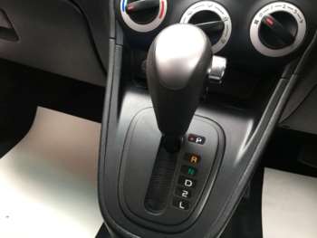 Used Hyundai i10 2010 for sale - 75081698: Photo