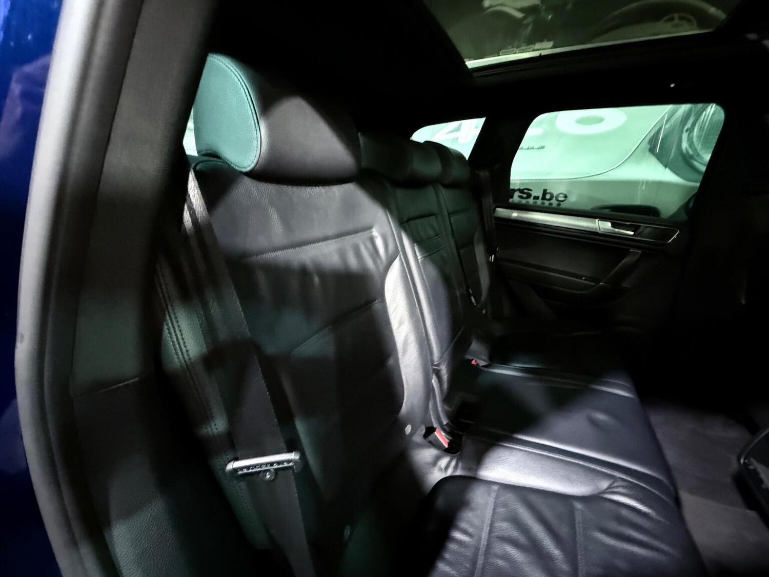 Used Volkswagen Touareg 2015 for sale - 76884890: Photo 14