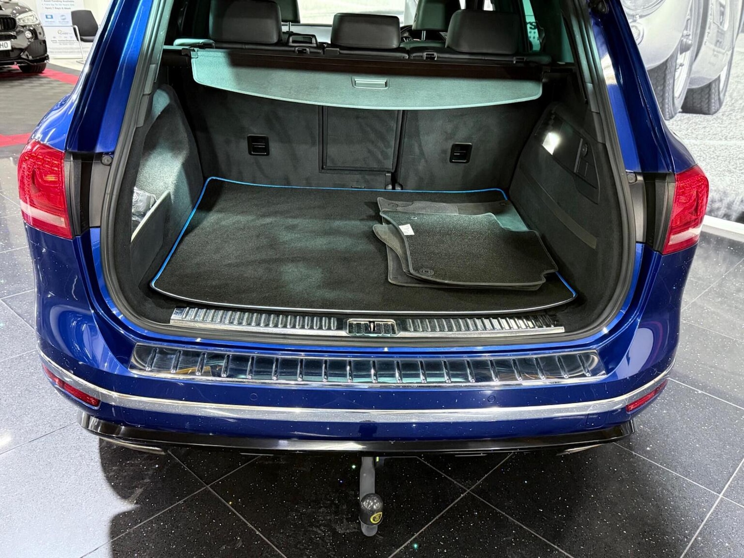 Used Volkswagen Touareg 2015 for sale - 76884890: Photo 20