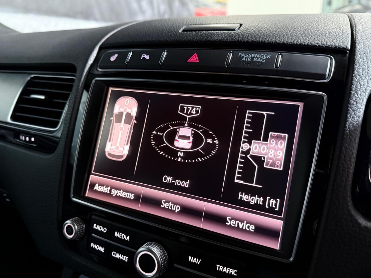 Used Volkswagen Touareg 2015 for sale - 76884890: Photo 48