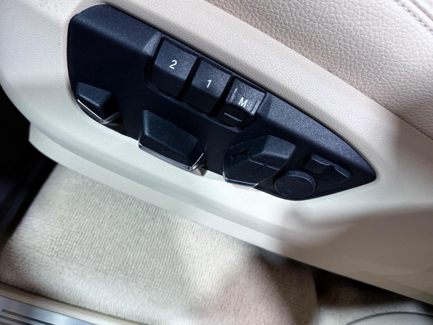 Used BMW X5 2014 for sale - 76497552: Photo 7