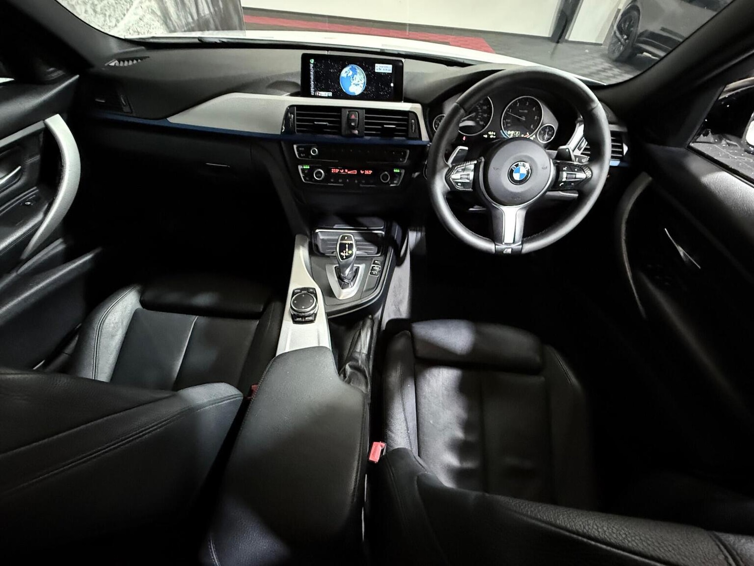 Used BMW 3 Series 2015 for sale - 76611380: Photo 11