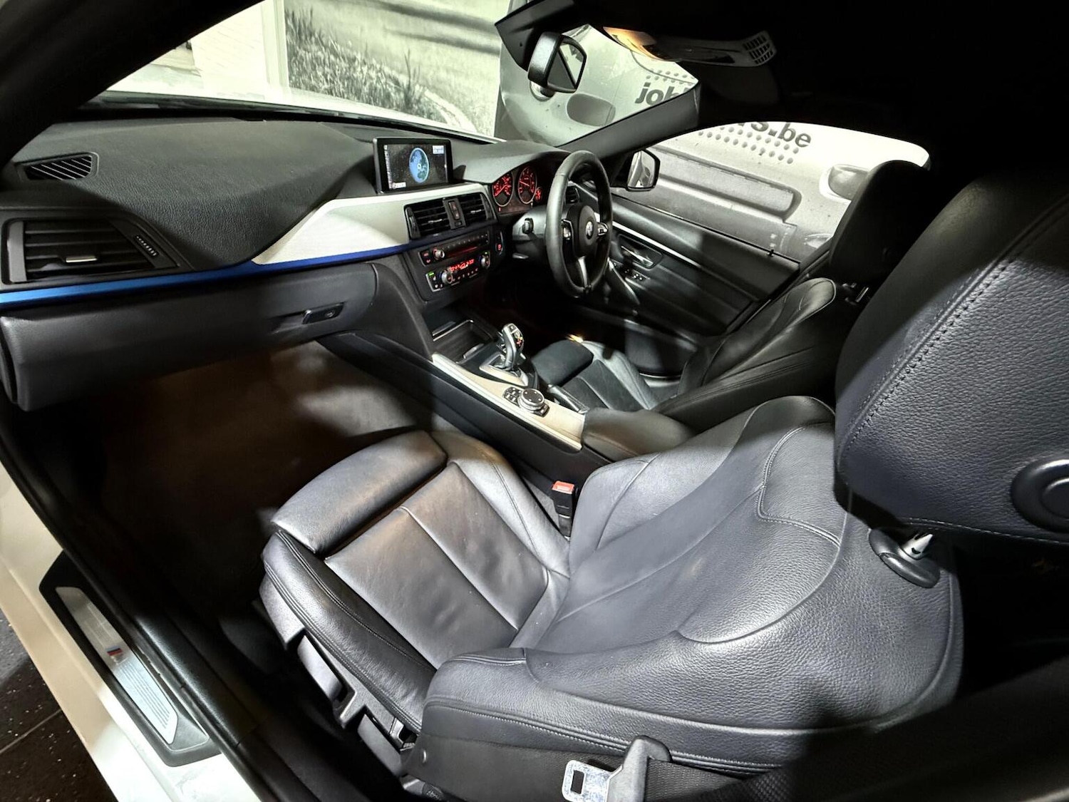 Used BMW 3 Series 2015 for sale - 76611380: Photo 2