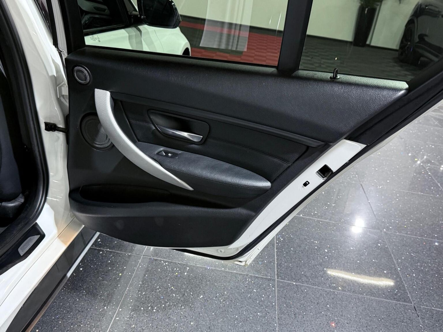 Used BMW 3 Series 2015 for sale - 76611380: Photo 55