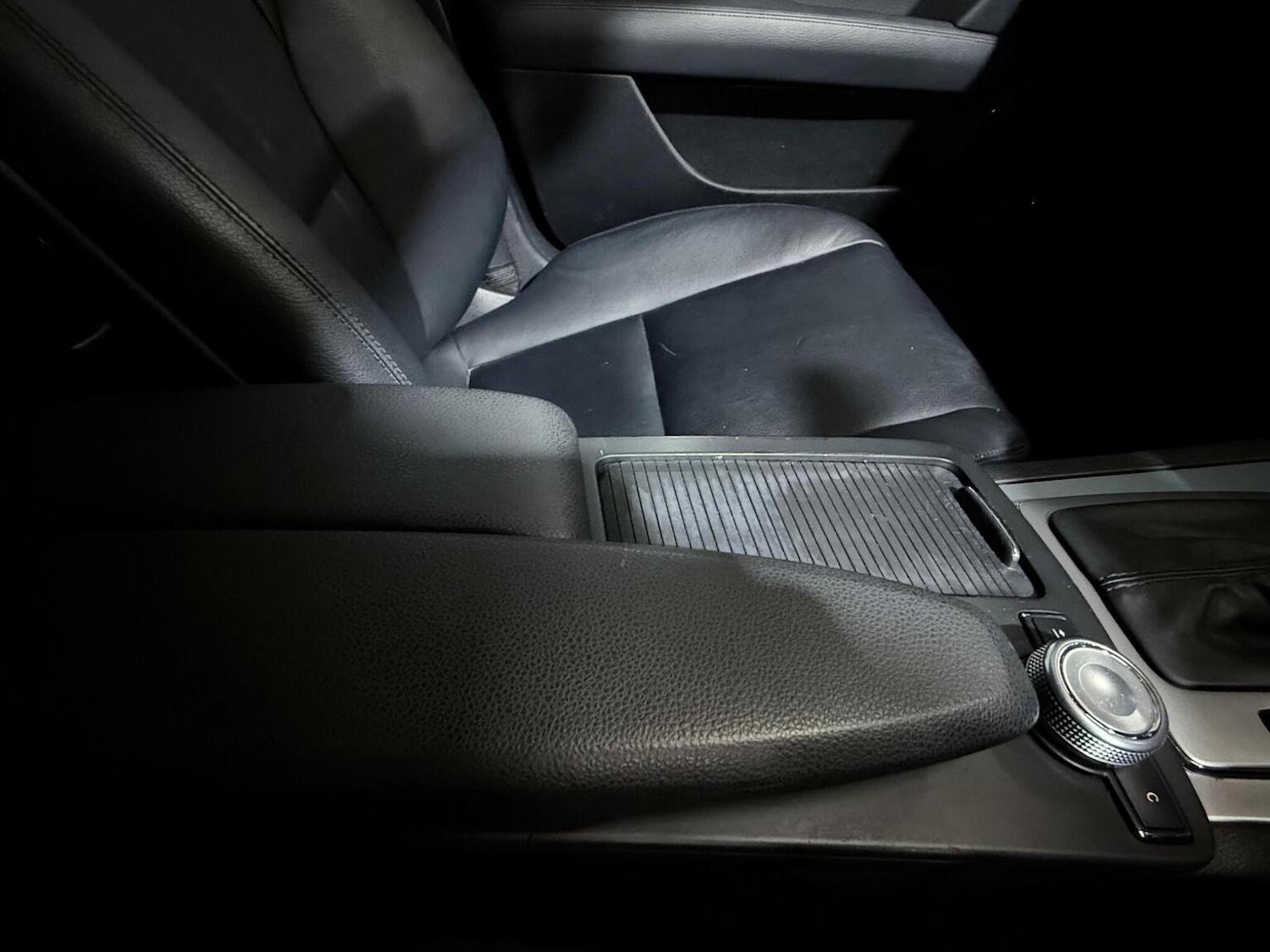 Used Mercedes-Benz C Class 2010 for sale - 77053725: Photo 30