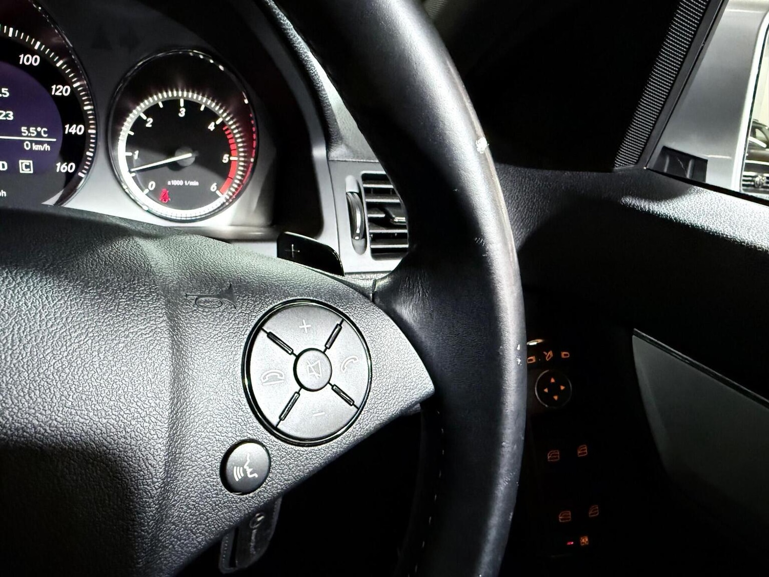 Used Mercedes-Benz C Class 2010 for sale - 77053725: Photo 47