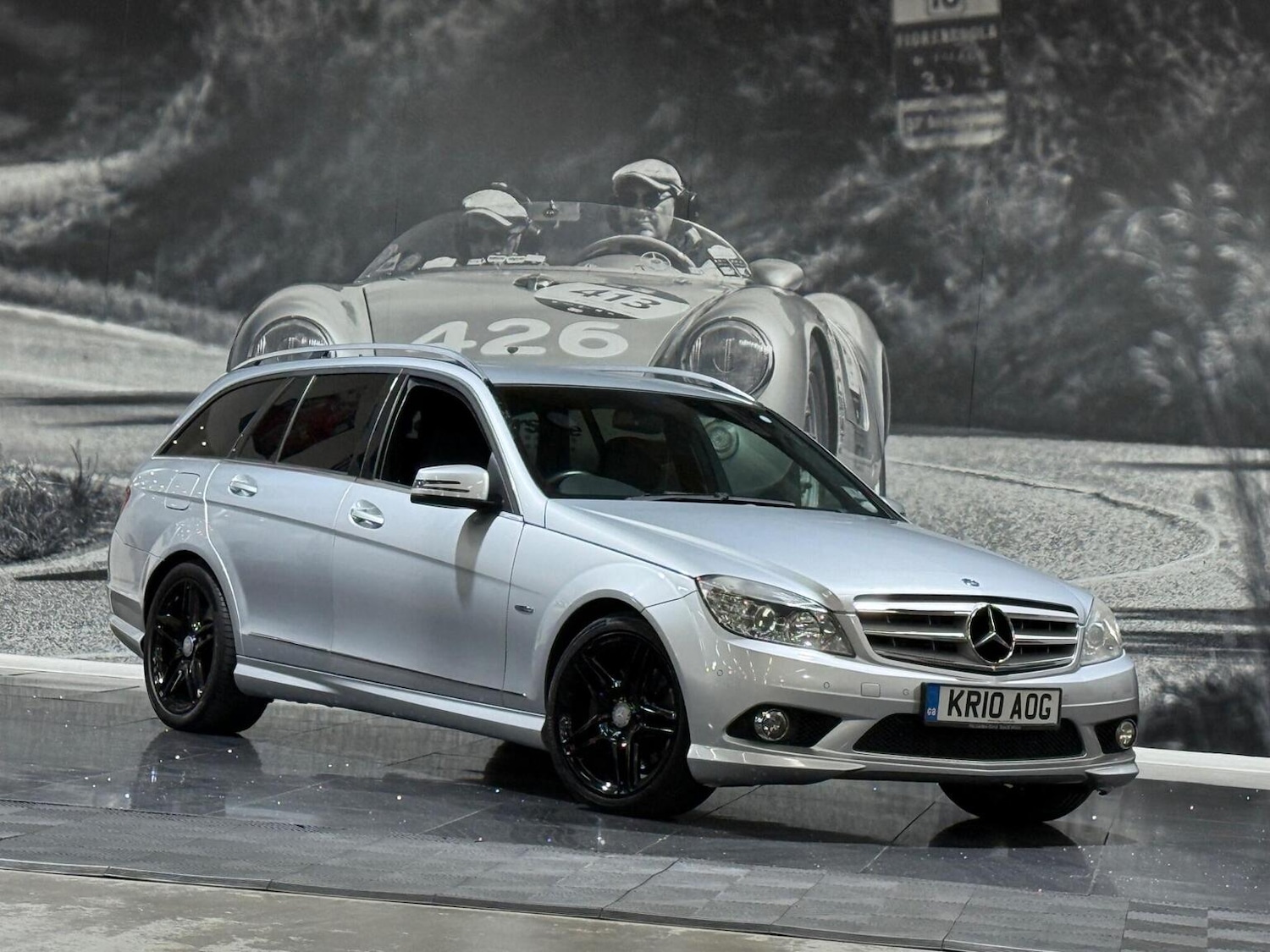 Used Mercedes-Benz C Class 2010 for sale - 77053725: Photo 54