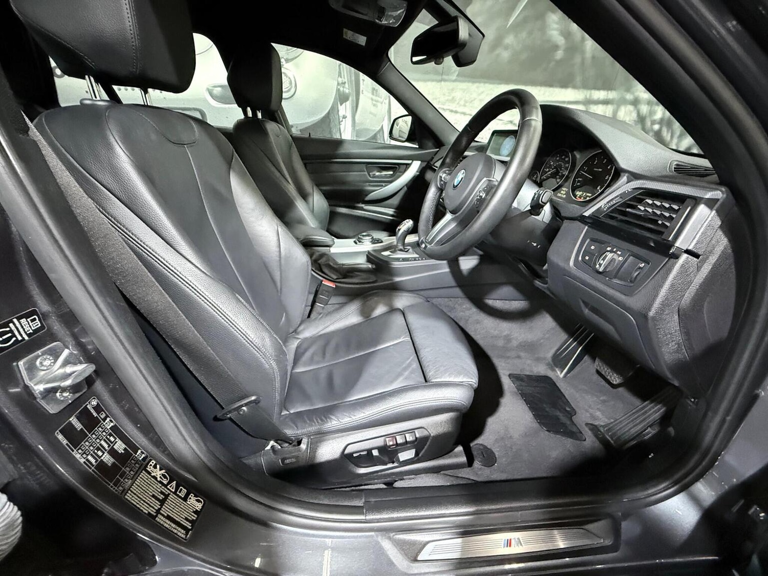 Used BMW 3 Series 2013 for sale - 76421857: Photo 10