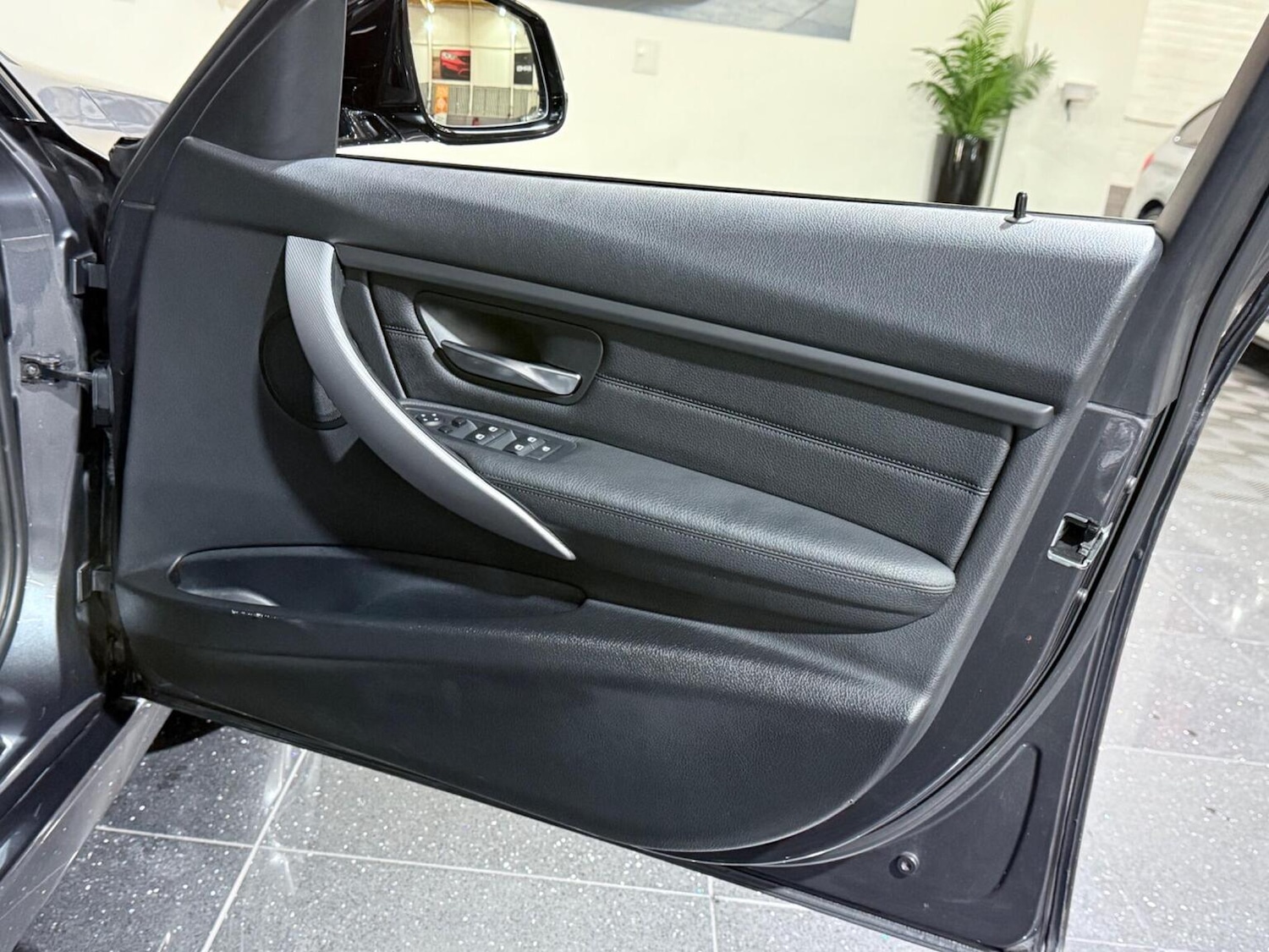 Used BMW 3 Series 2013 for sale - 76421857: Photo 70