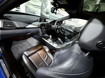 Used BMW 3 Series 2017 for sale - 77350158: Photo