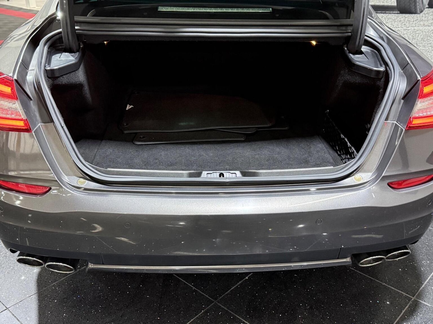 Used Maserati Quattroporte 2017 for sale - 77906448: Photo 24