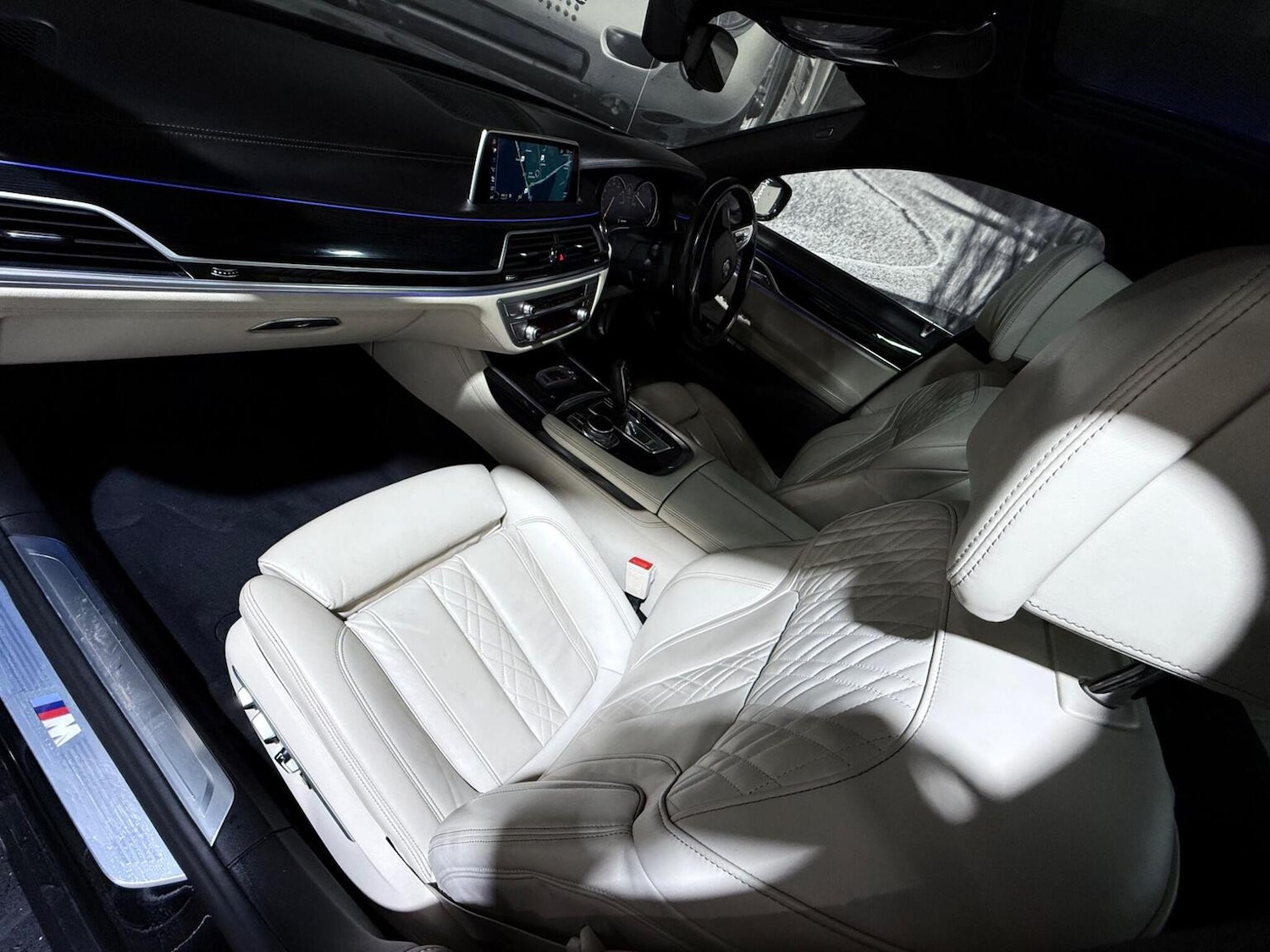 Used BMW 7 Series 2017 for sale - 76504708: Photo 2