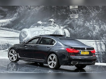Used BMW 7 Series 2017 for sale - 76504708: Photo