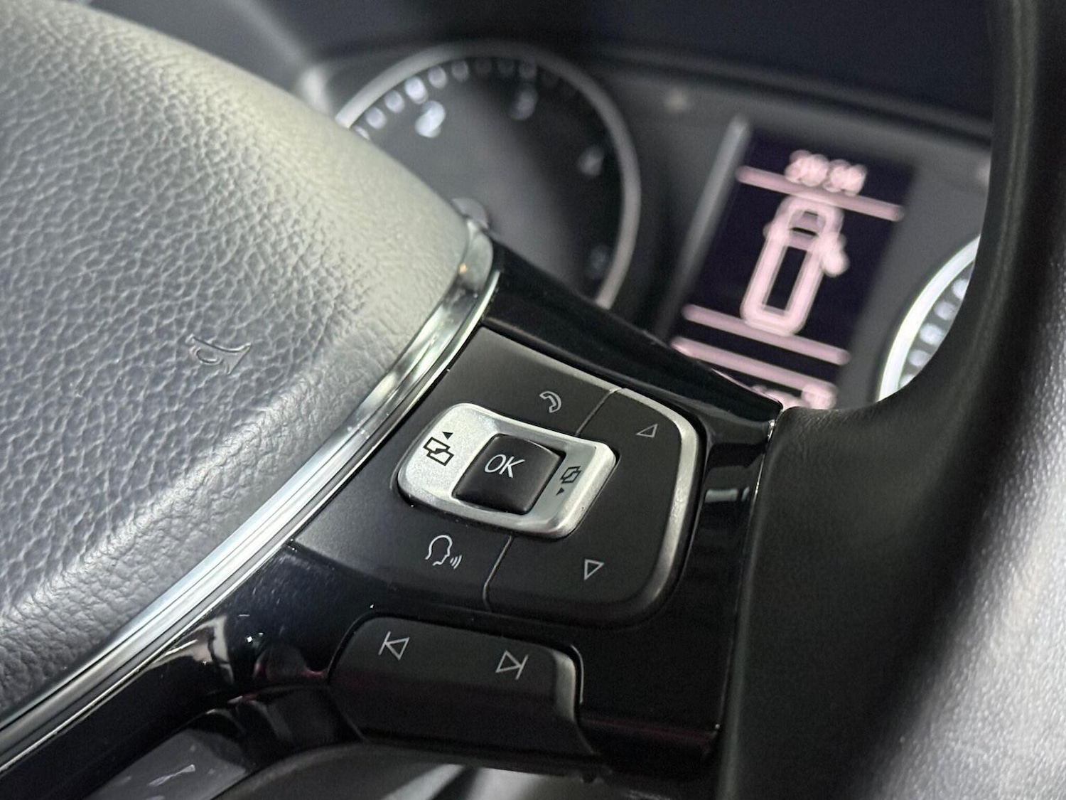 Used Volkswagen Transporter Sportline 2019 for sale - 77453368: Photo 42