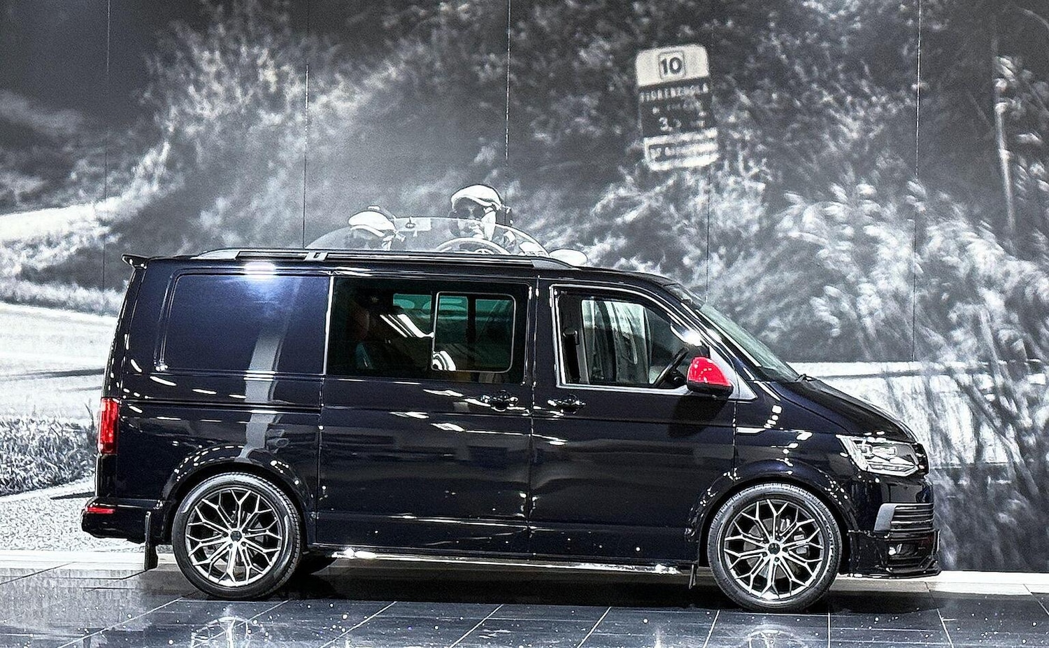 Used Volkswagen Transporter Sportline 2019 for sale - 77453368: Photo 5