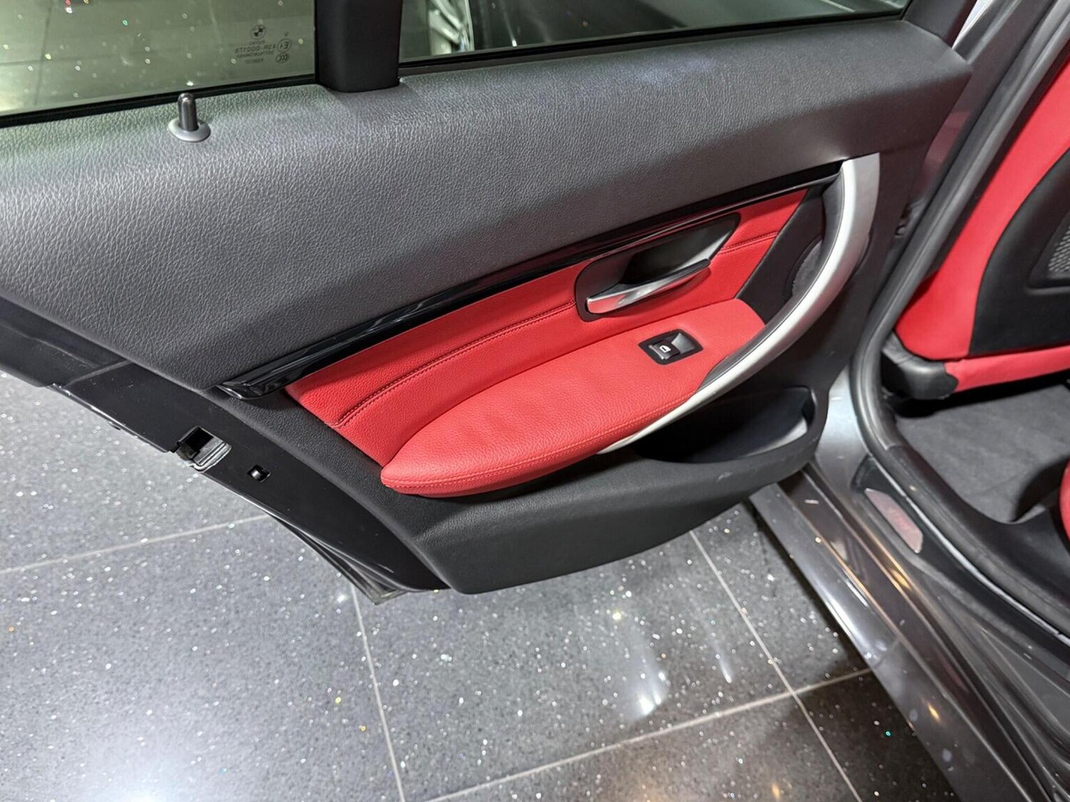 Used BMW 3 Series 2015 for sale - 77906678: Photo 62