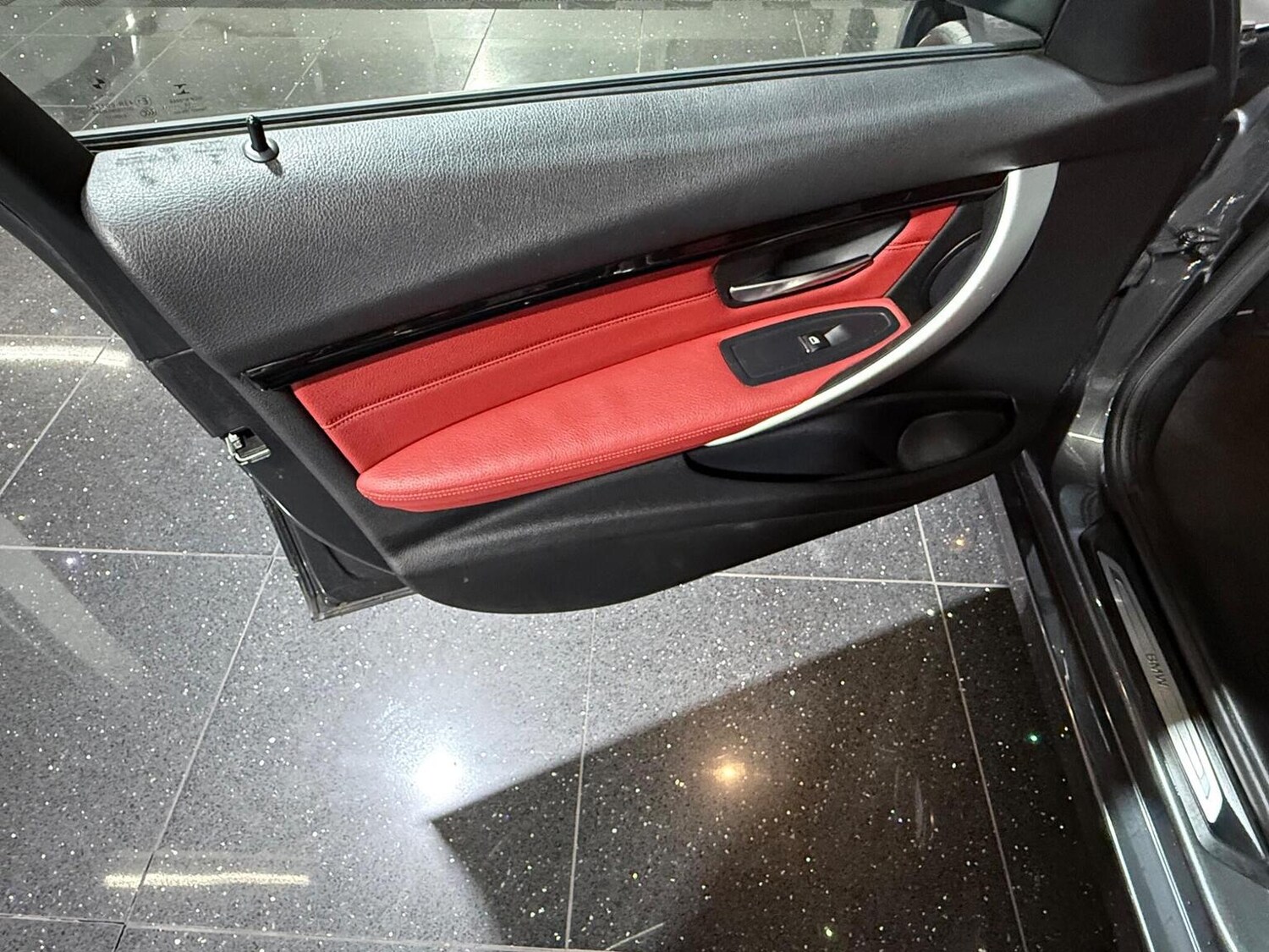 Used BMW 3 Series 2015 for sale - 77906678: Photo 63