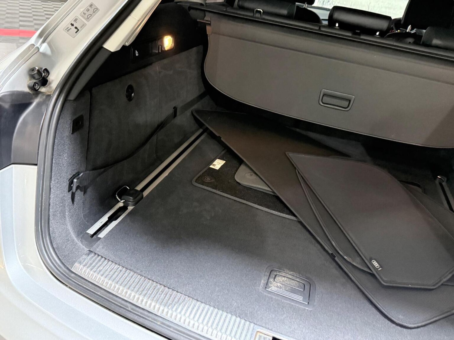 Used Audi A6 Allroad 2014 for sale - 78168949: Photo 28