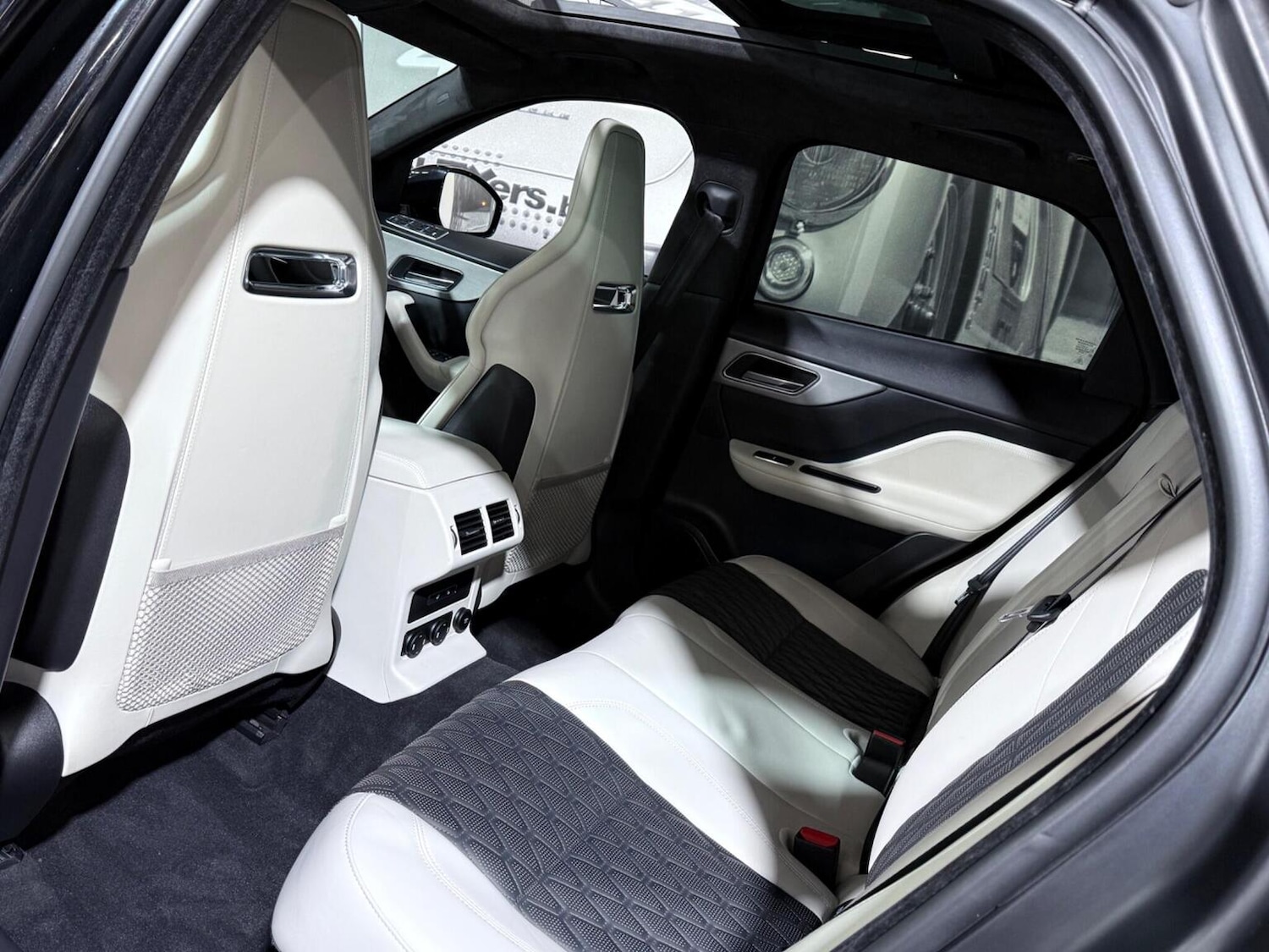 Used Jaguar F-Pace 2021 for sale - 76455399: Photo 15