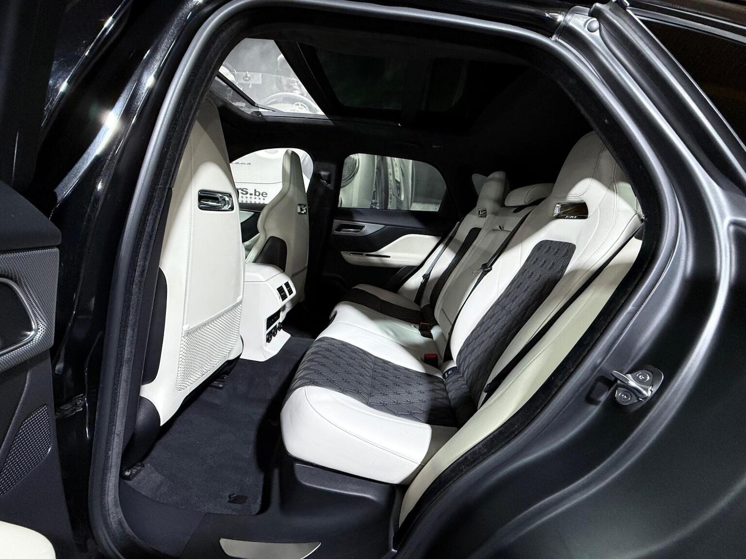 Used Jaguar F-Pace 2021 for sale - 76455399: Photo 16